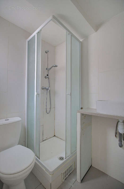 Appartement à PARIS-20E