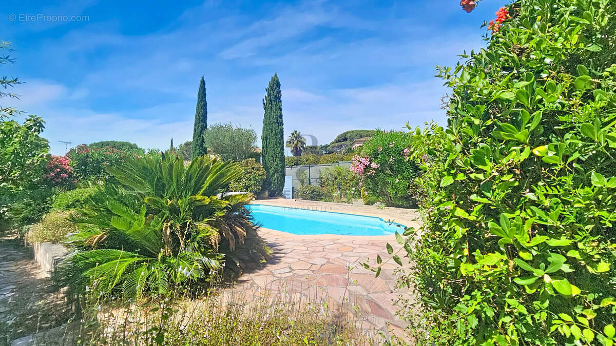 Maison à FREJUS