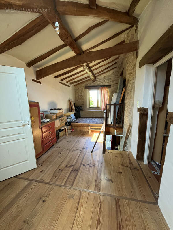 Maison à LA SAUZIERE-SAINT-JEAN