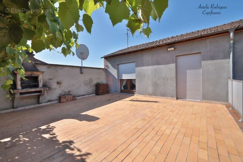 Maison à vendre 6 pièces MACON (71) - photo 2