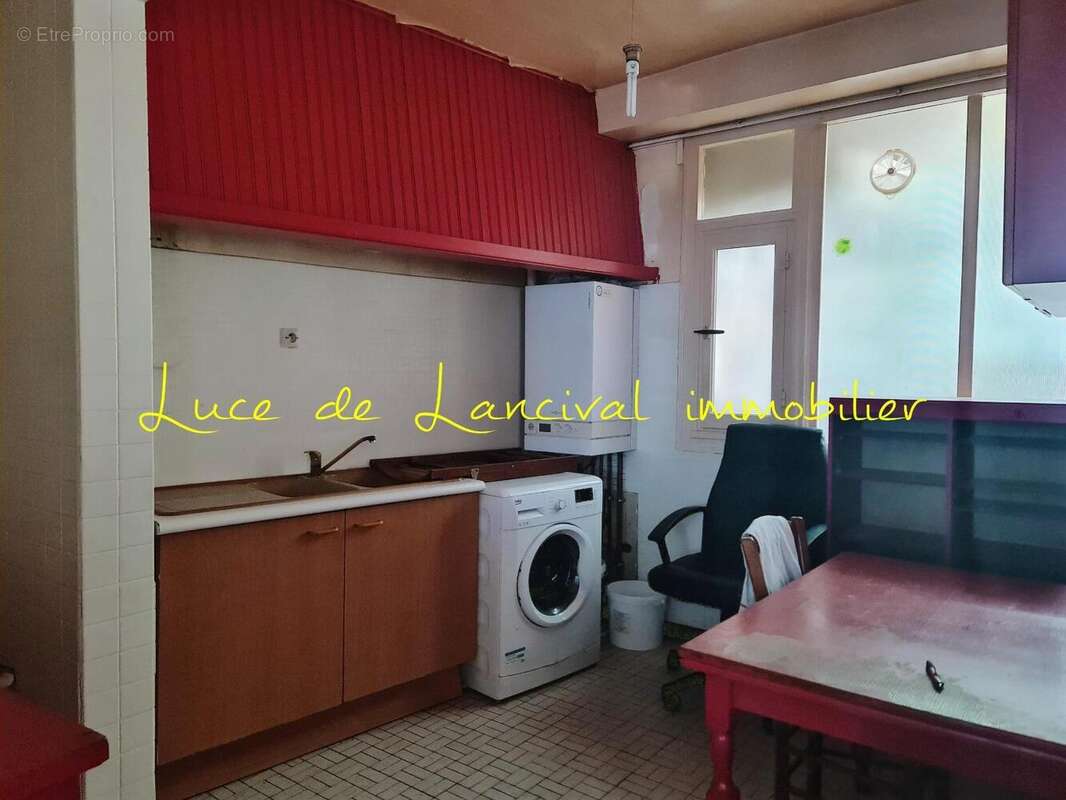 Photo 3 - Commerce à SAINT-GOBAIN