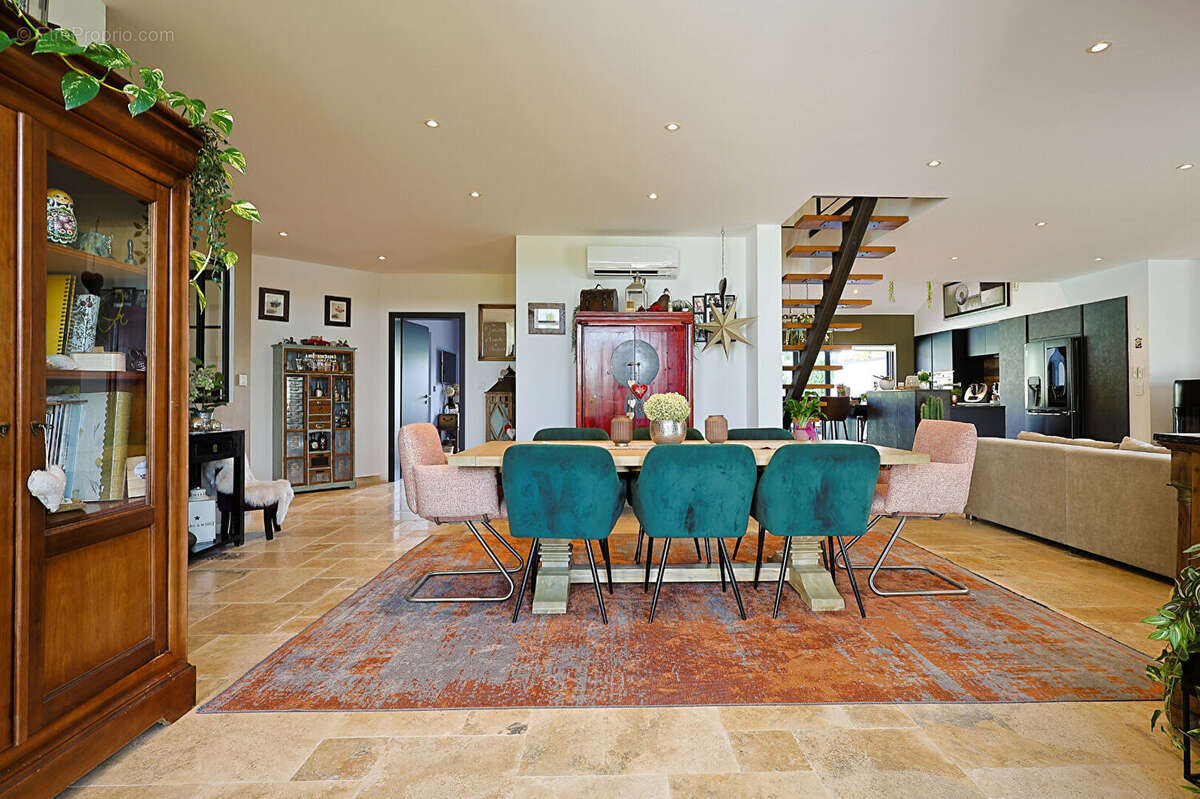 Maison à HOSTE