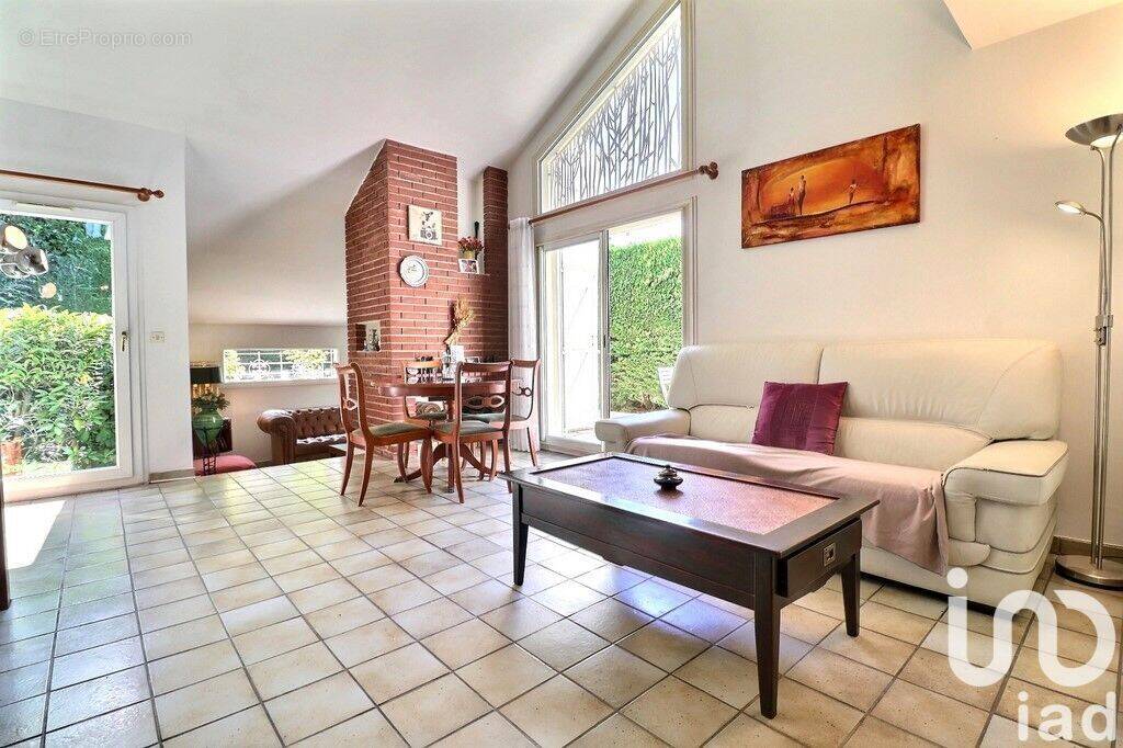 Photo 1 - Maison à NOISIEL