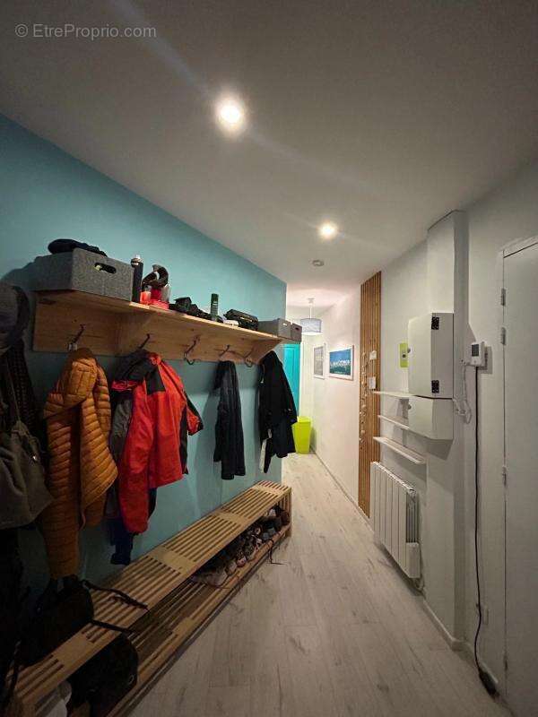 Appartement à POMMIERS-LA-PLACETTE