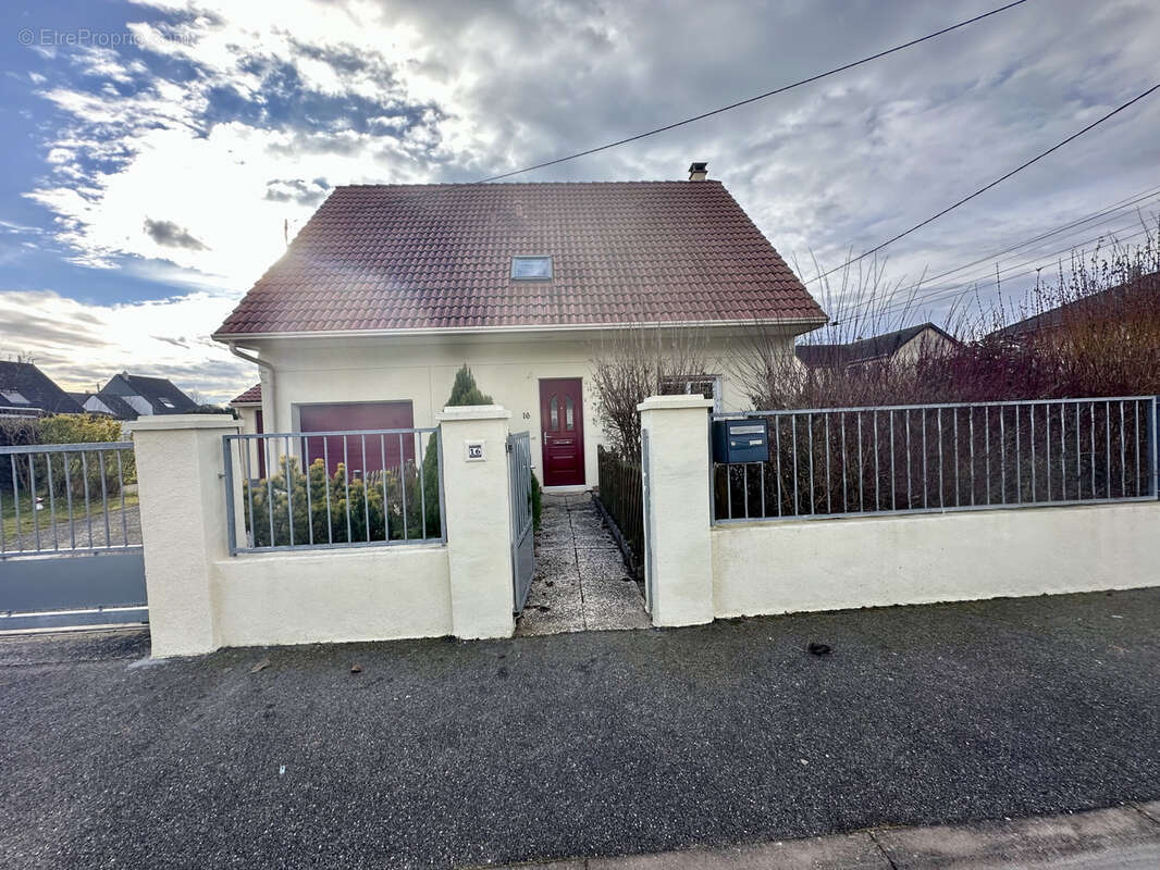 Maison à CHANTEHEUX