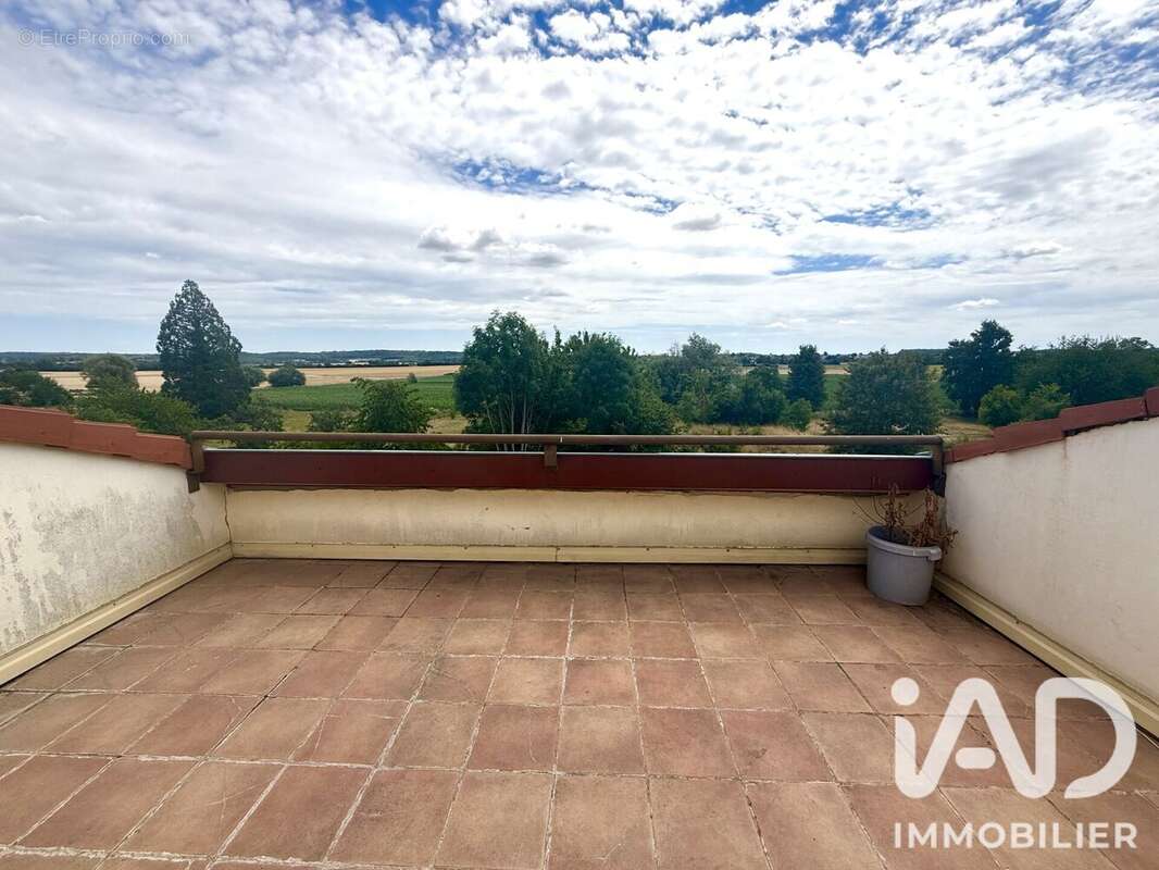 Photo 6 - Appartement à COIN-LES-CUVRY