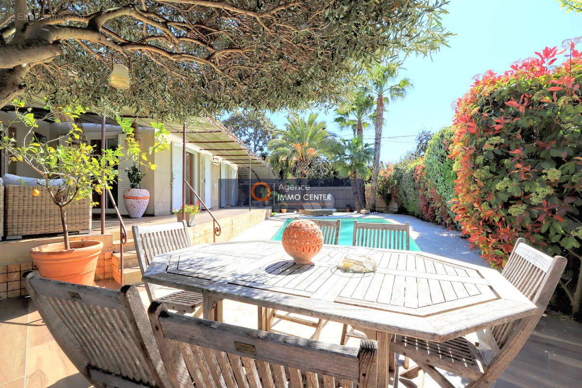 Villa Type 5/ 6 de 200m2 habitables 83140 Six fours les plages - photo 20
