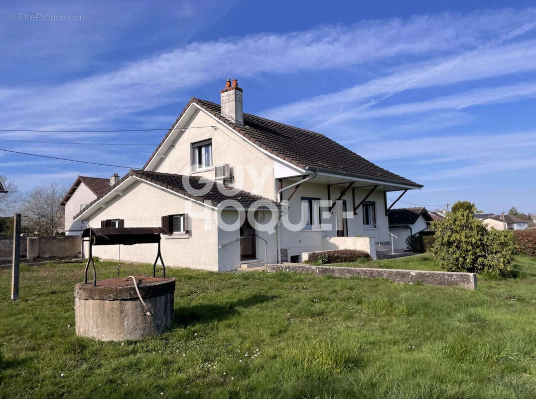 Maison à BLANZY