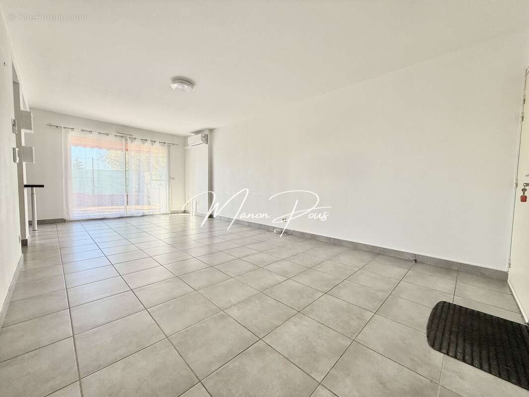 Appartement à SAINT-ESTEVE