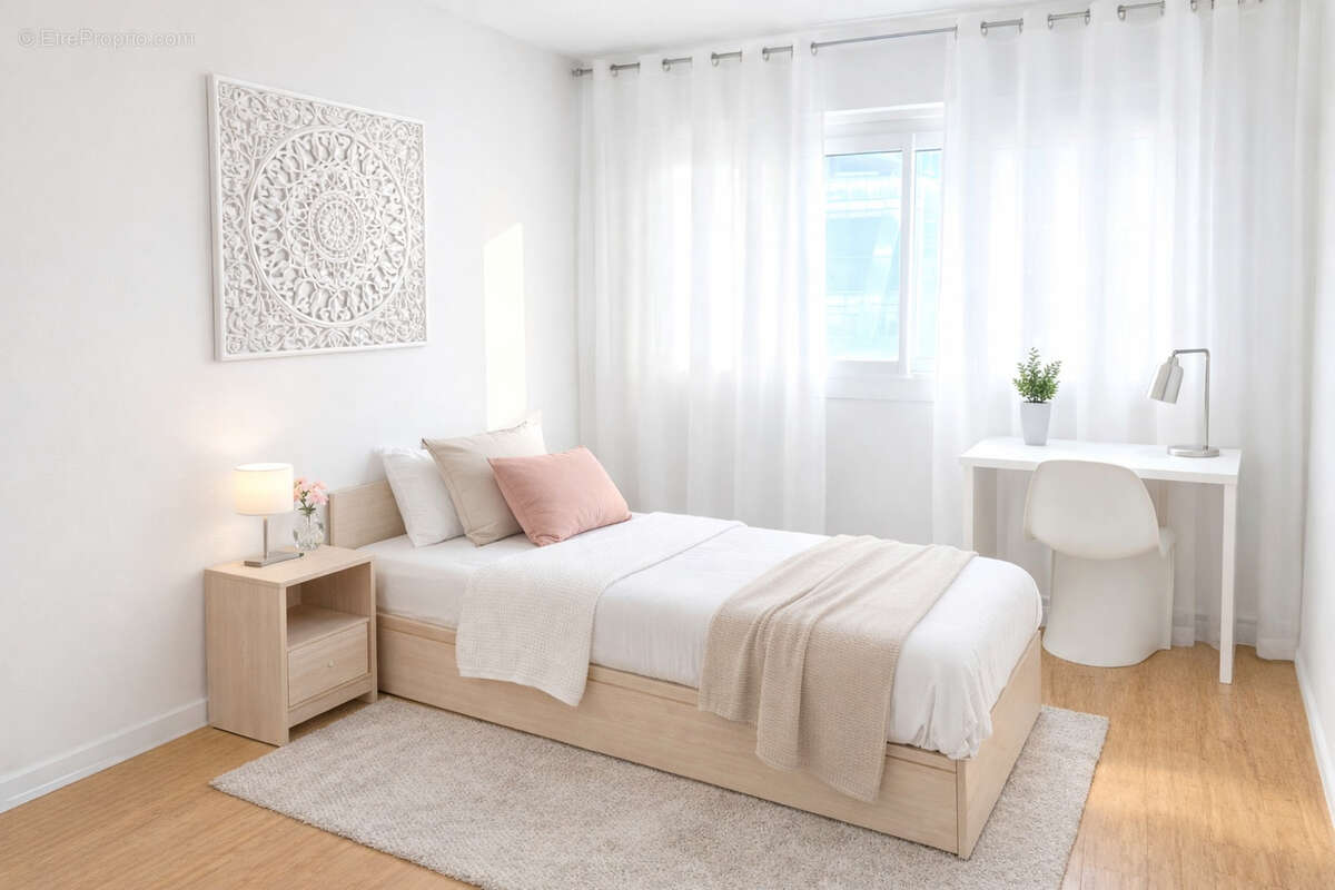 Appartement à COURBEVOIE