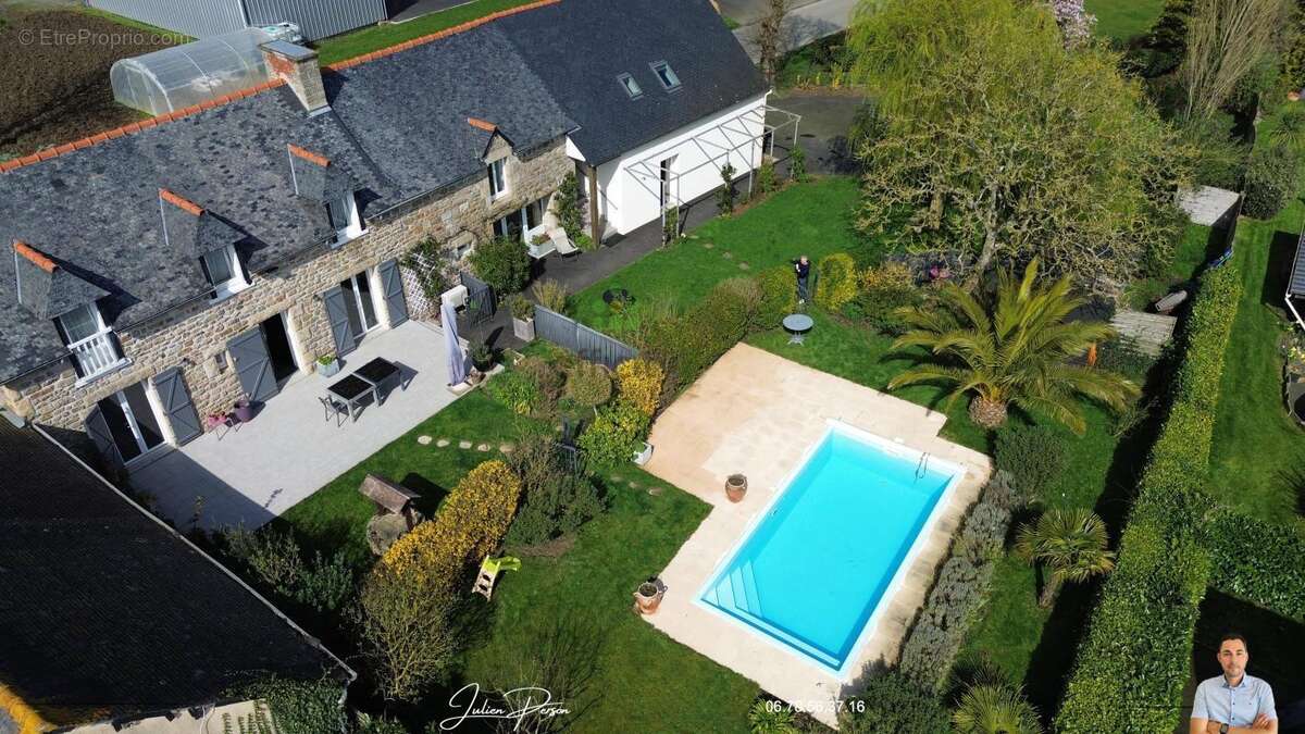 Maison à HENON
