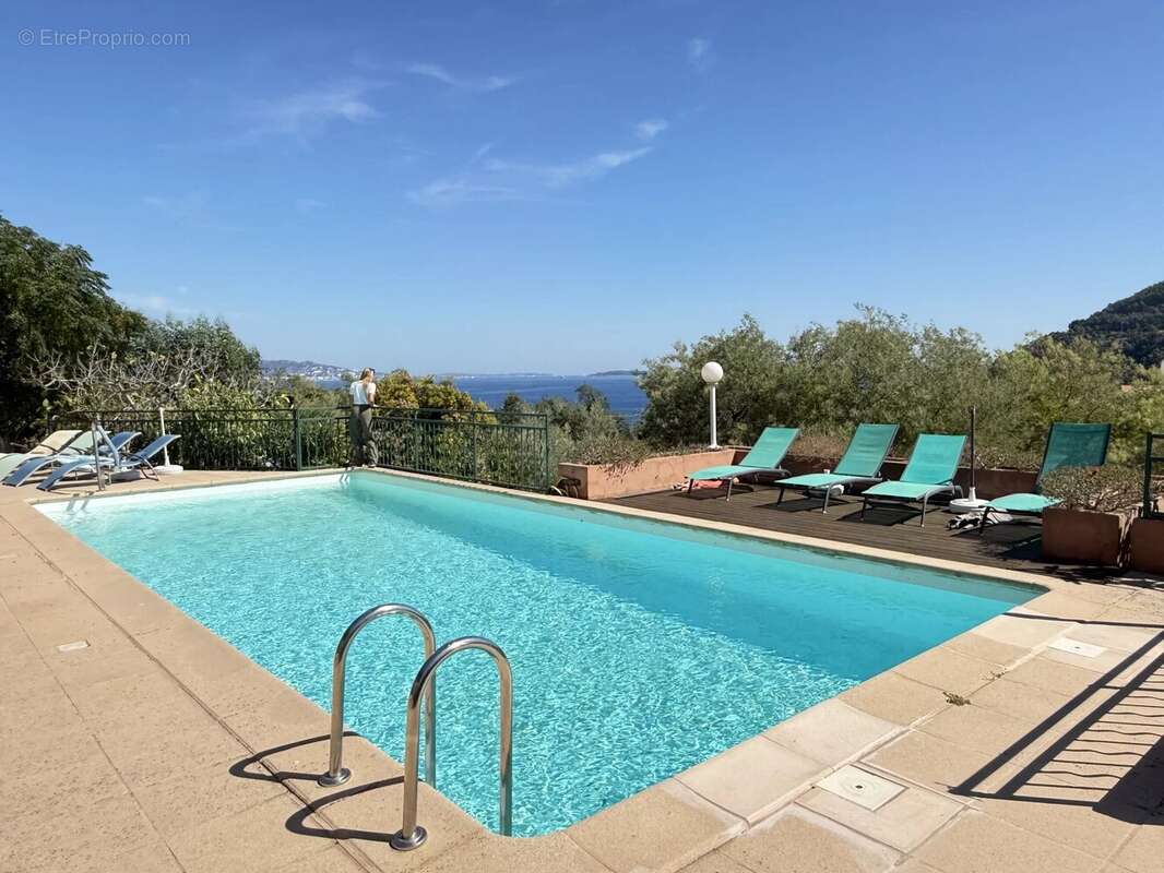 Maison à THEOULE-SUR-MER