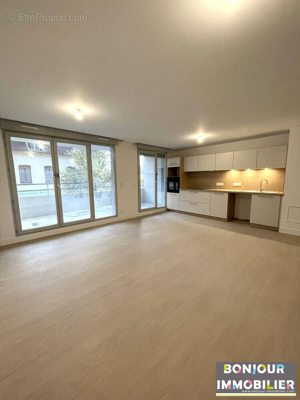 Appartement à VOIRON