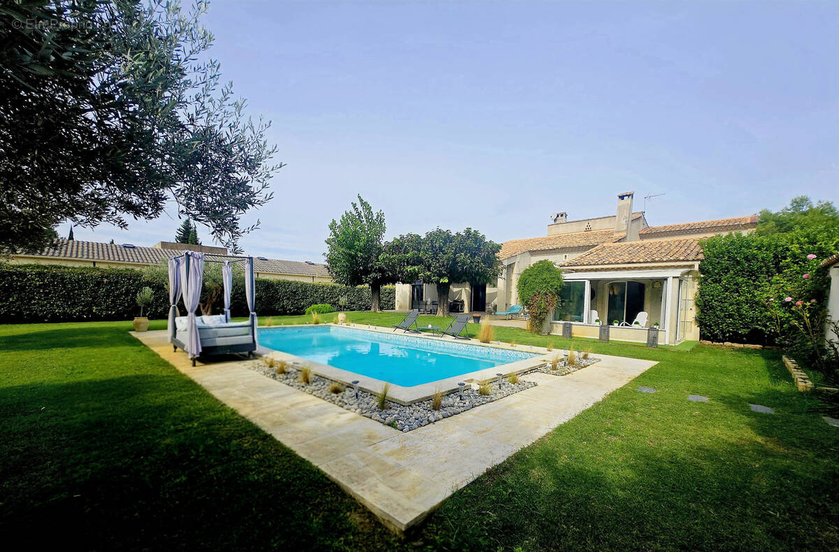 Maison à TARASCON