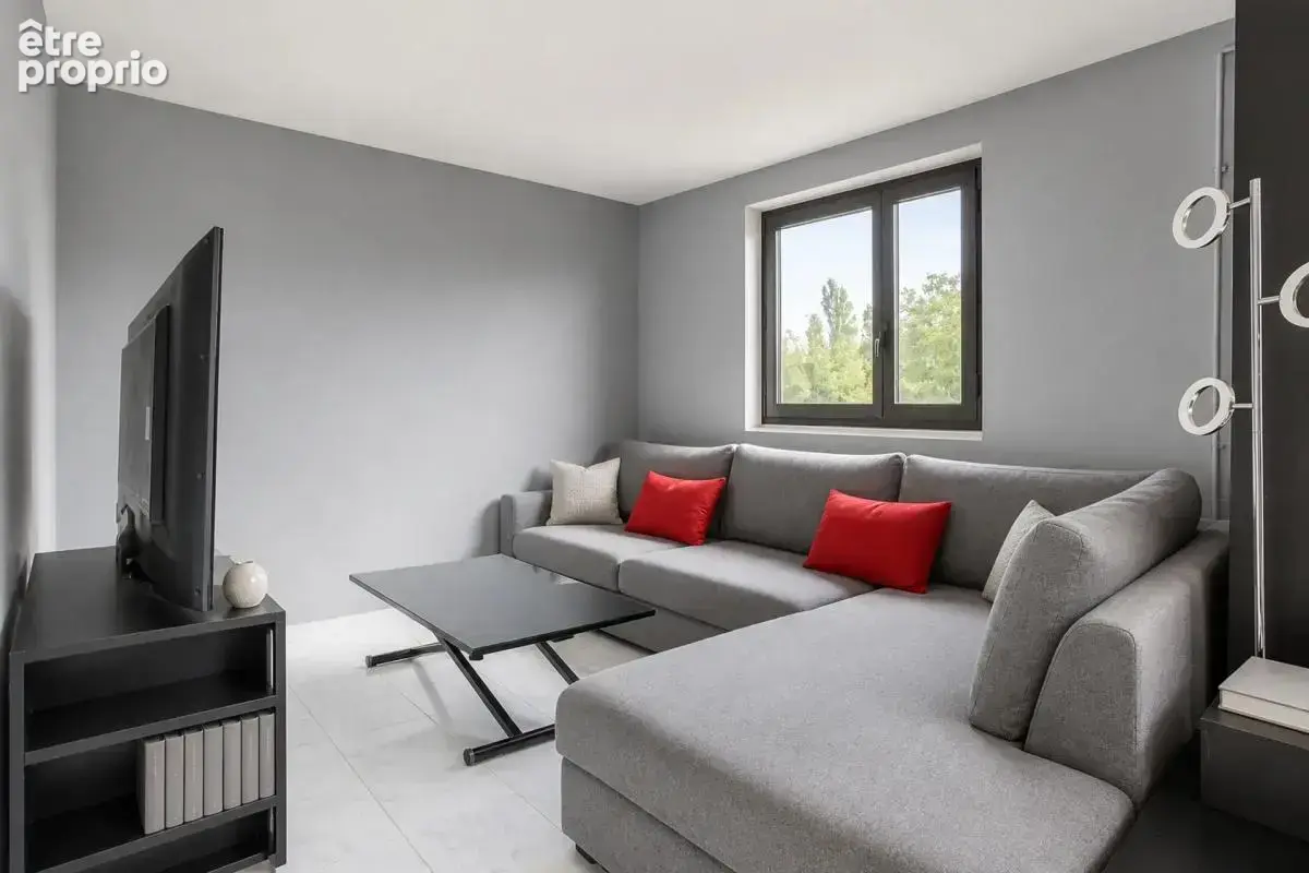 Appartement T5 de 82 m² à Clichy-sous-Bois - photo 3