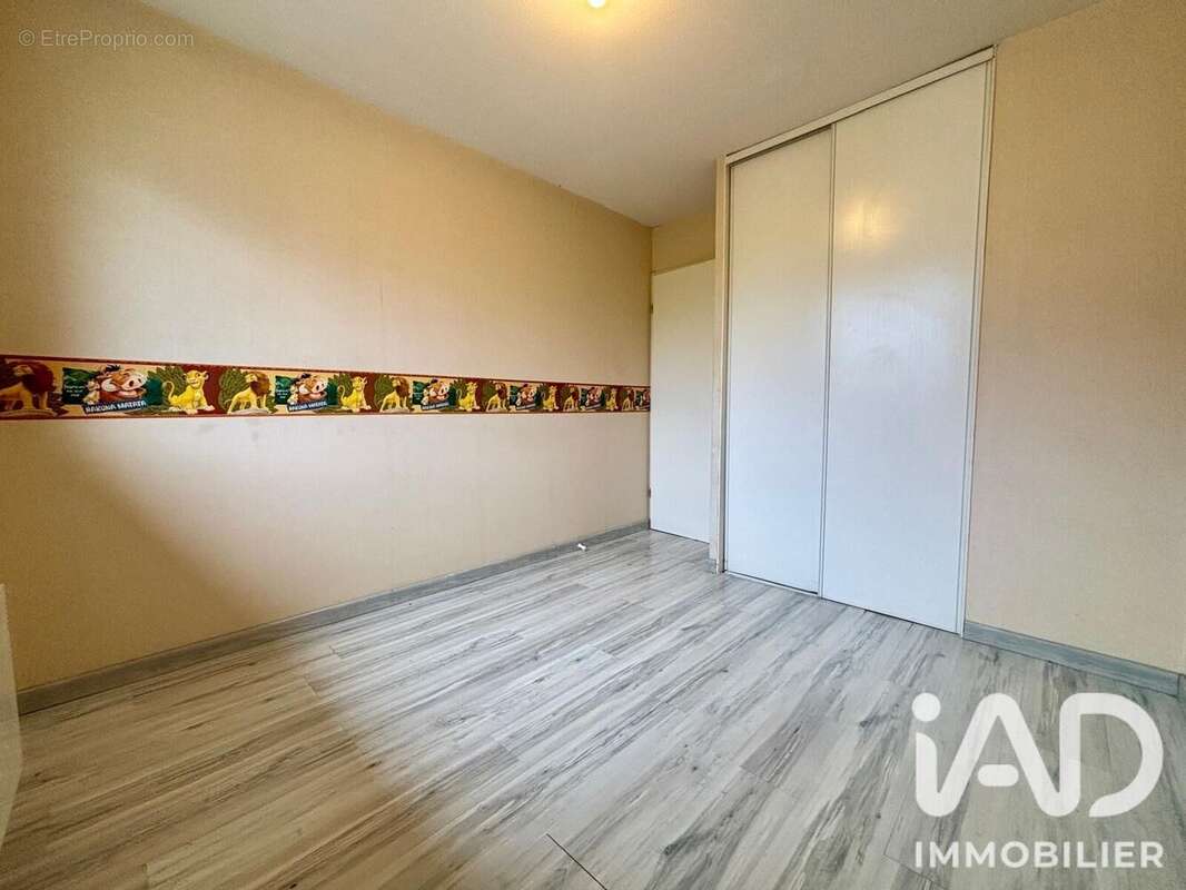 Appartement 75 m² à Bonneville  - photo 8