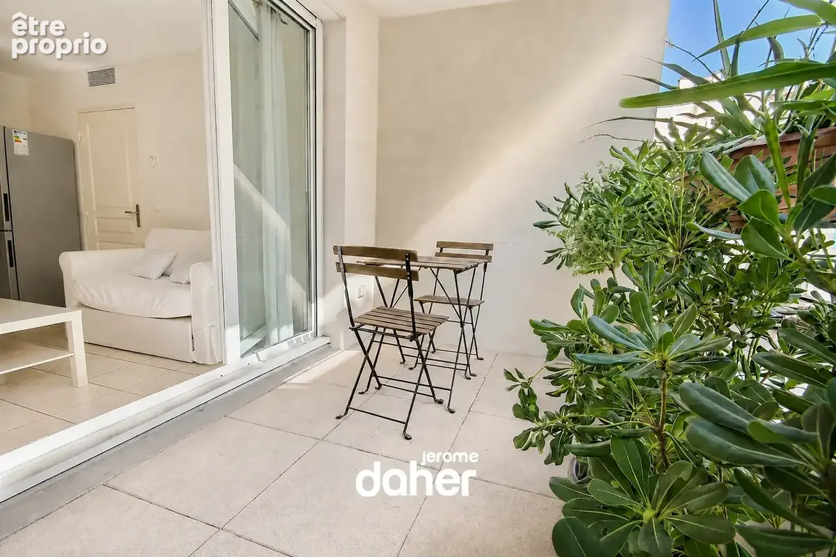 T2 avec terrasse - photo 3