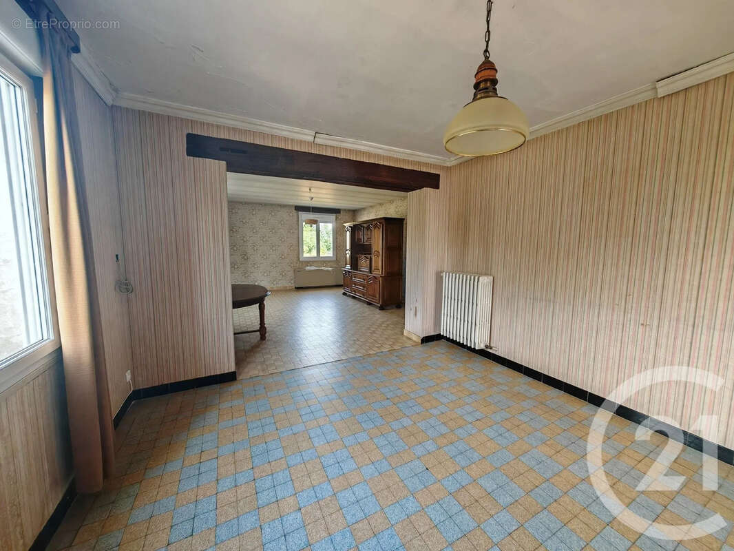 Maison 133 m² à Villeseneux  - photo 3