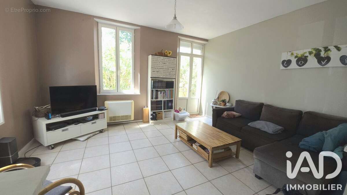 Photo 4