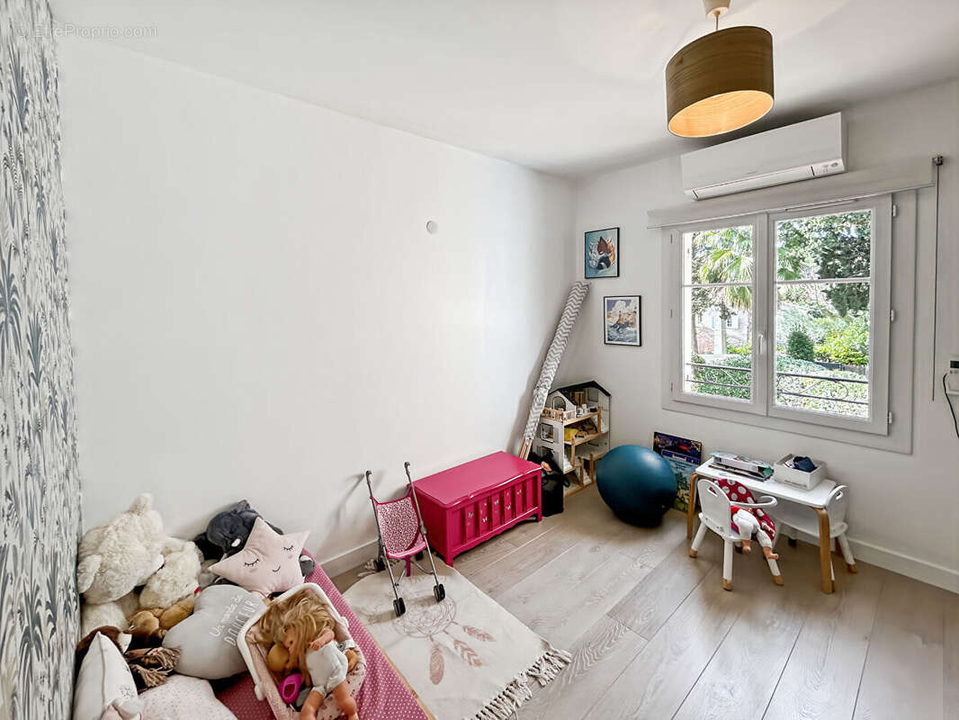 Maison à MOUGINS
