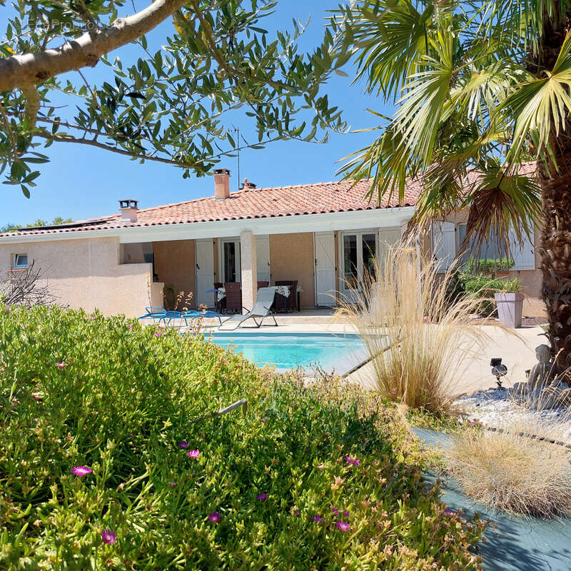 Maison à vendre 5 pièces CAMPSAS (82)avec garage attenant et double garage indépendant, piscine, terrasse couverte, puits, sur 2 - photo 16