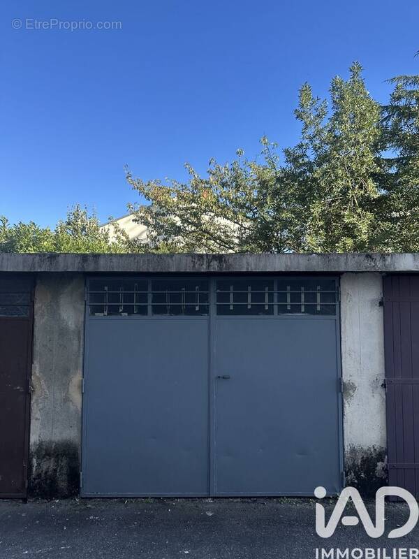 Photo 1 - Parking à TOULOUSE