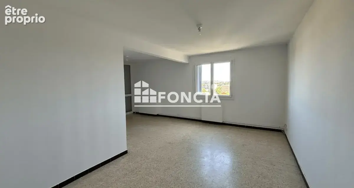 Avignon résidence Les Colombes : T4 spacieux de 71m² avec cave - photo 2