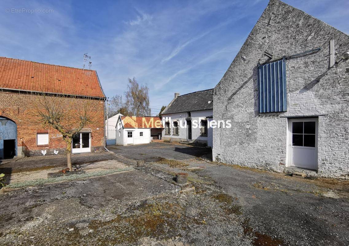 Maison à CURGIES