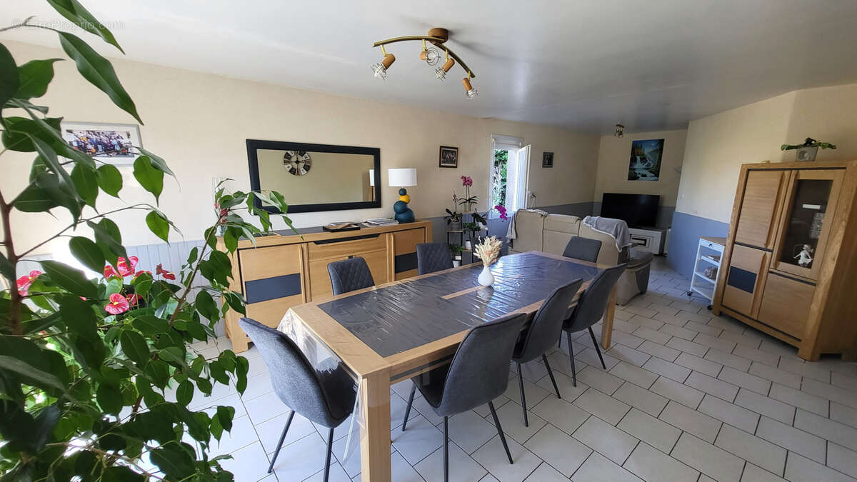 Maison à BONNOEUVRE