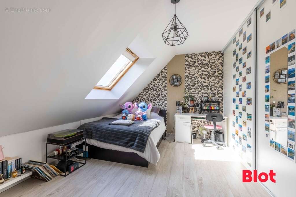 Maison à SERVON-SUR-VILAINE