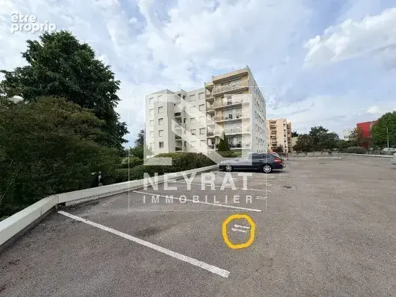 Parking à FONTAINE-LES-DIJON