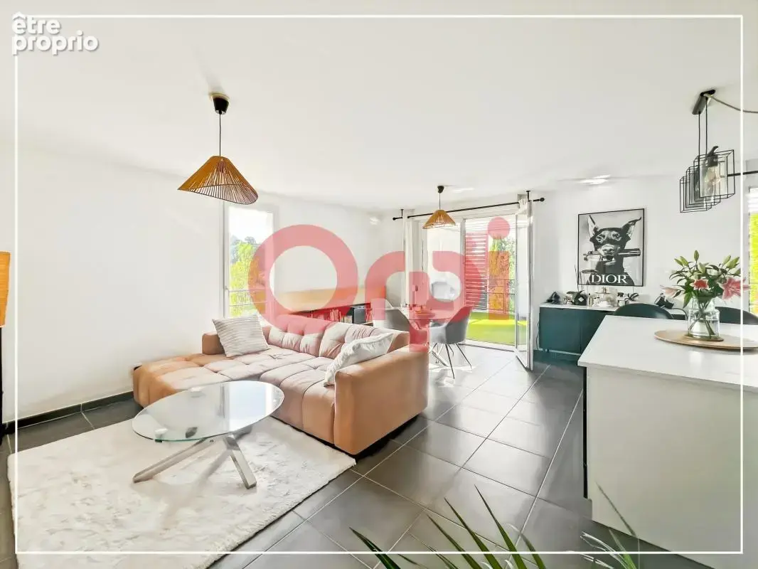 Appartement À Vendre T4 Garage et Stationnements - Calme -Lumineux - Grande terrasse - photo 4