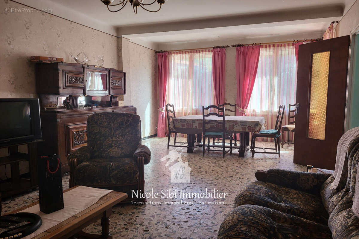 Maison à CORBERE-LES-CABANES