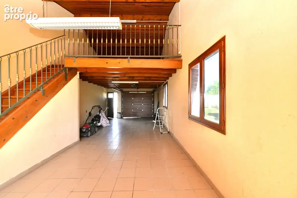 Maison de 5 pièces de 191 m² + dépendance - Croix Daurade - photo 14