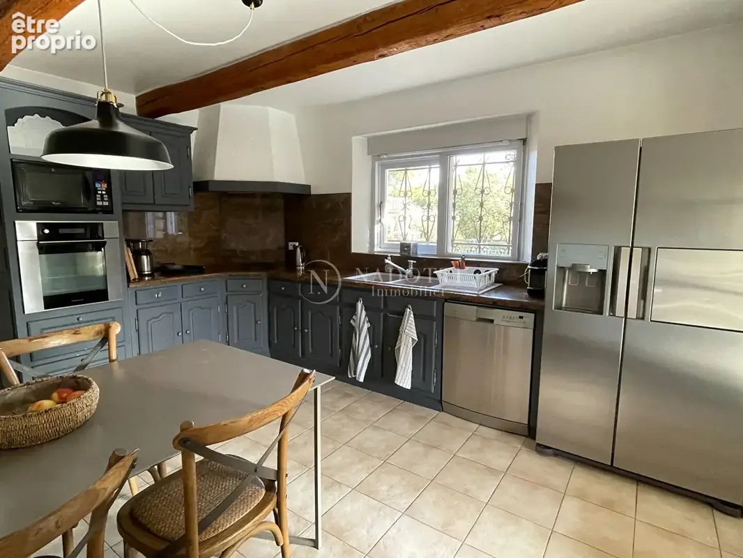 Une propriété de caractère au coeur de la Provence - photo 8