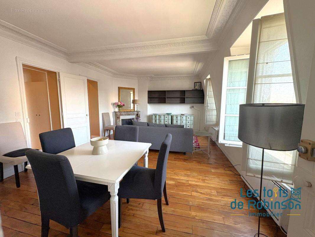 Appartement à PARIS-15E