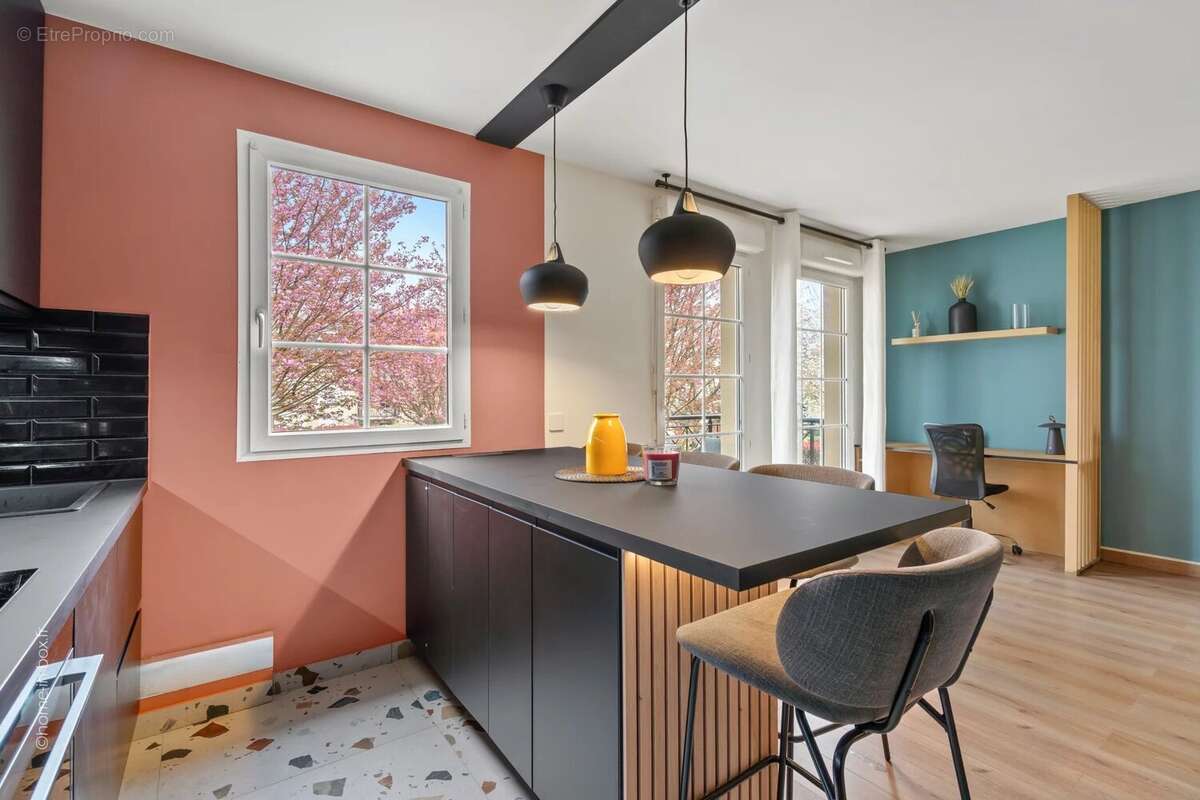 Appartement à BUSSY-SAINT-GEORGES