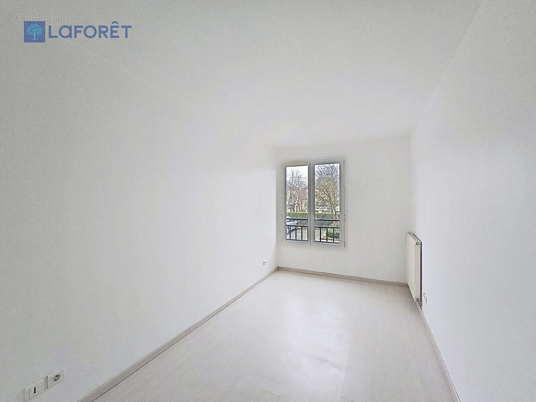 Appartement à MAGNY-LE-HONGRE