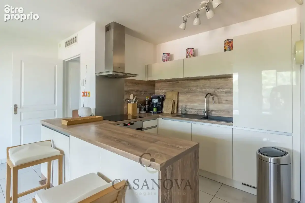Montpellier Centre  Appartement au sein de la résidence Saint-Charles - photo 6