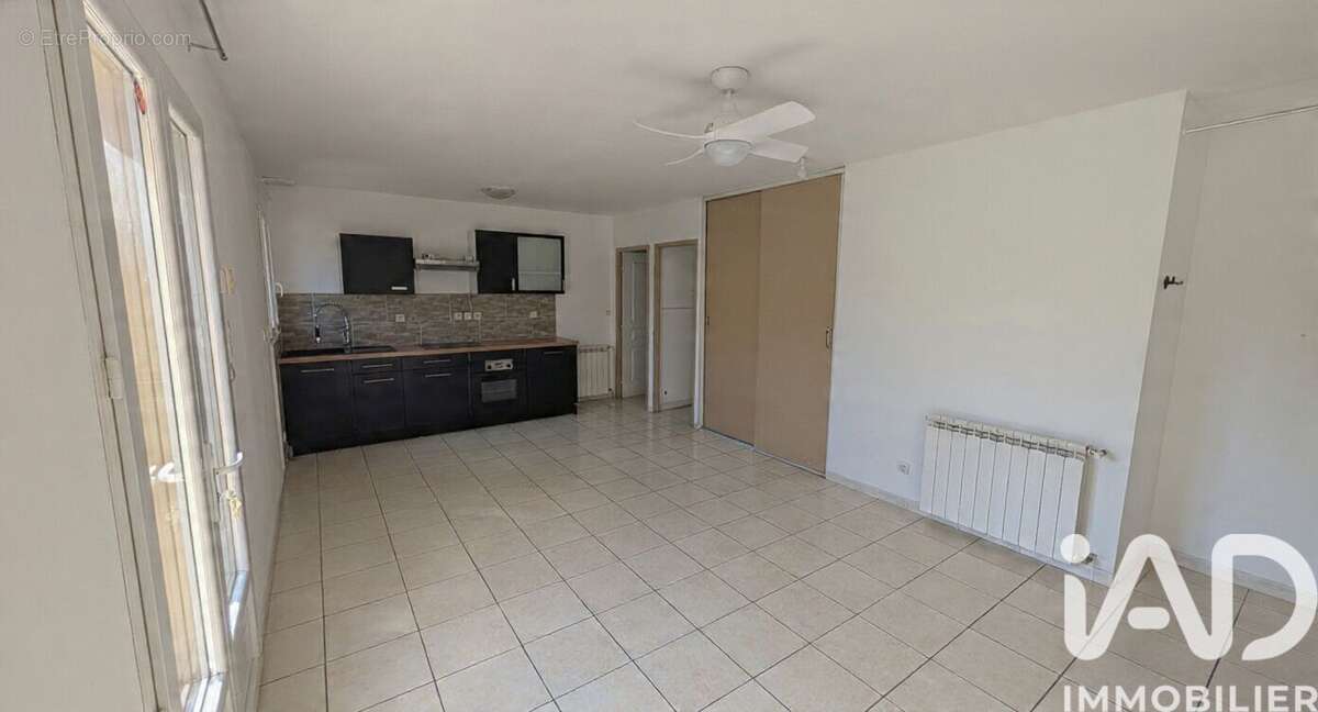Photo 2 - Maison à L'ISLE-SUR-LA-SORGUE