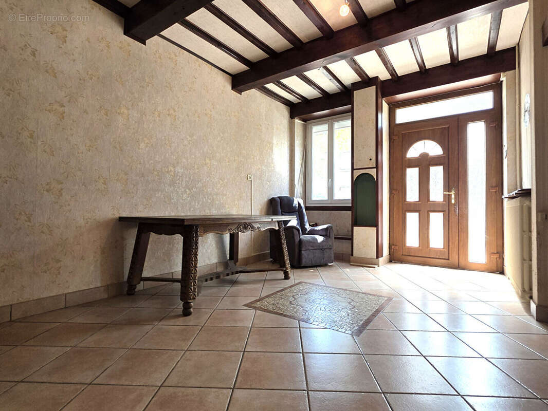 Maison à HOSTUN