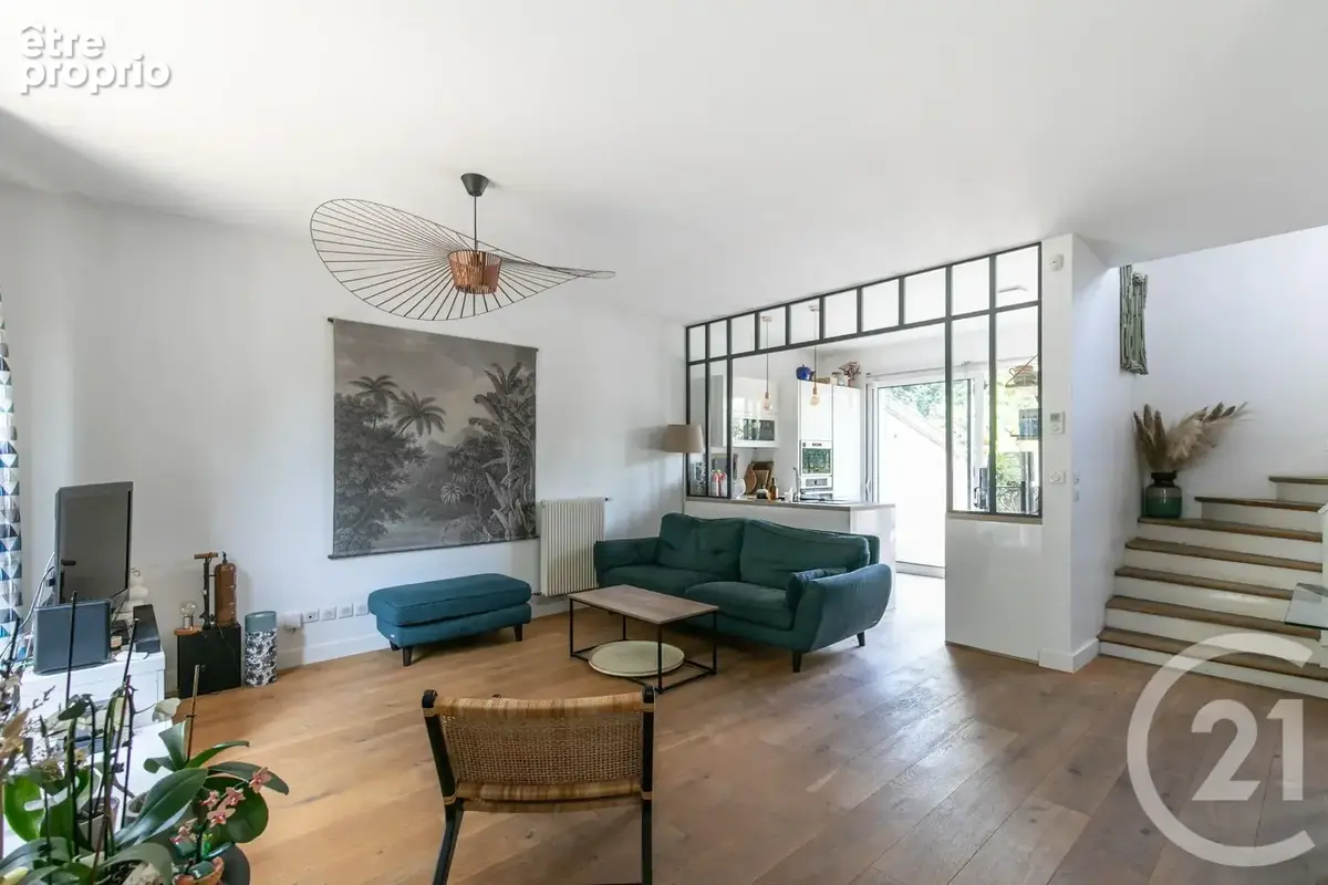 Maison 114 m² à Saint-Maur-Des-Fosses  - photo 16