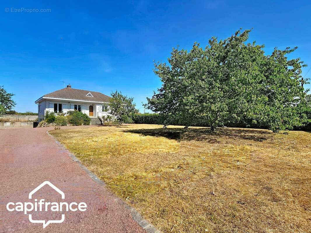 Maison sur sous-sol 121 m² – 5 chambres – terrain clos 1 305 m² – Saint-Jacques-de-Thouars, proximité immédiate de Thouars - photo 20