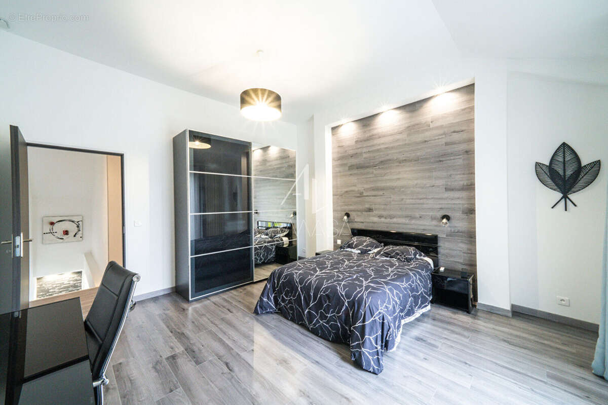 Maison à FRESNES-SUR-MARNE