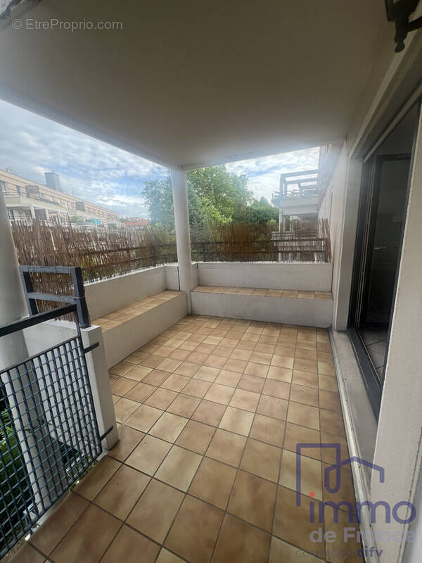 Appartement à SAINT-ETIENNE