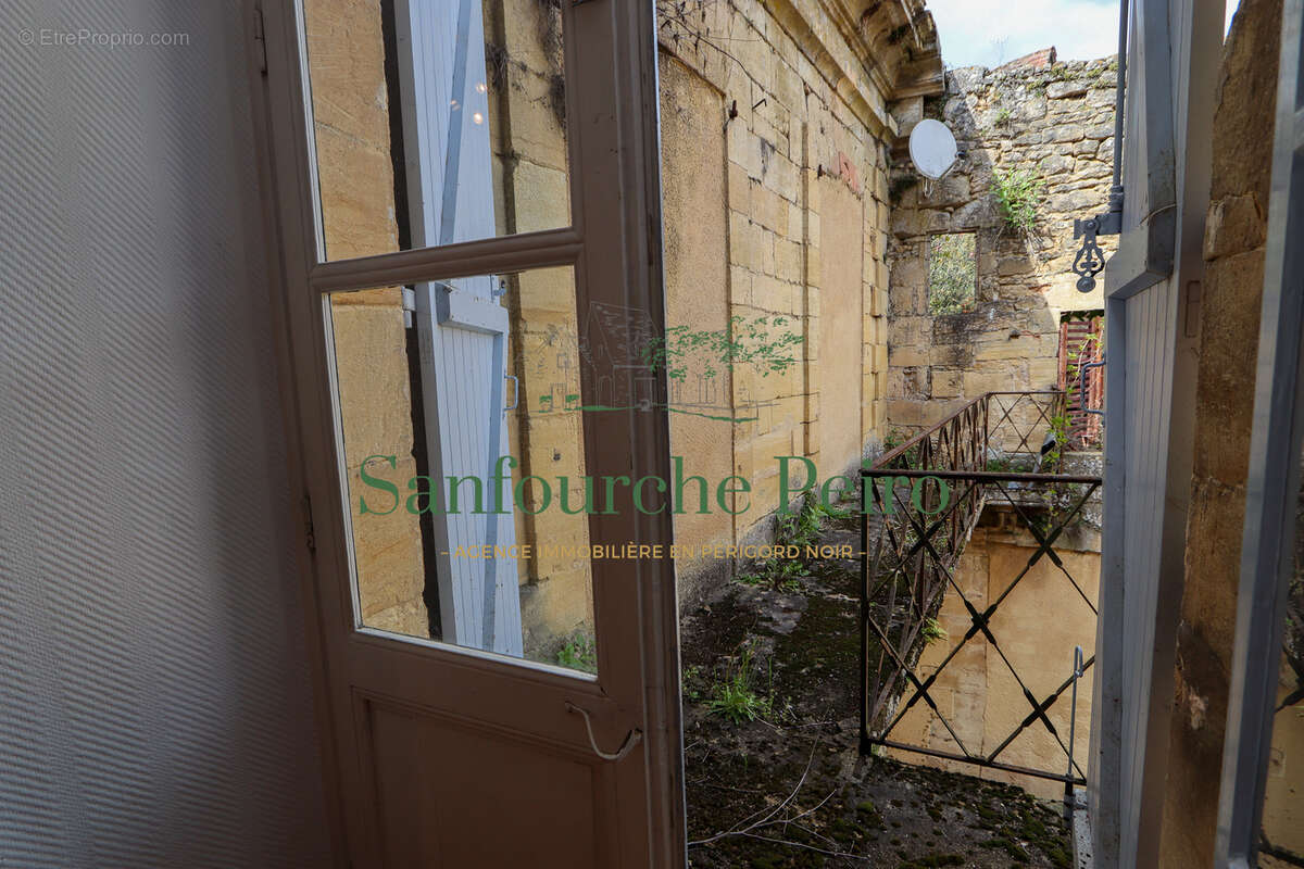 Appartement à SARLAT-LA-CANEDA