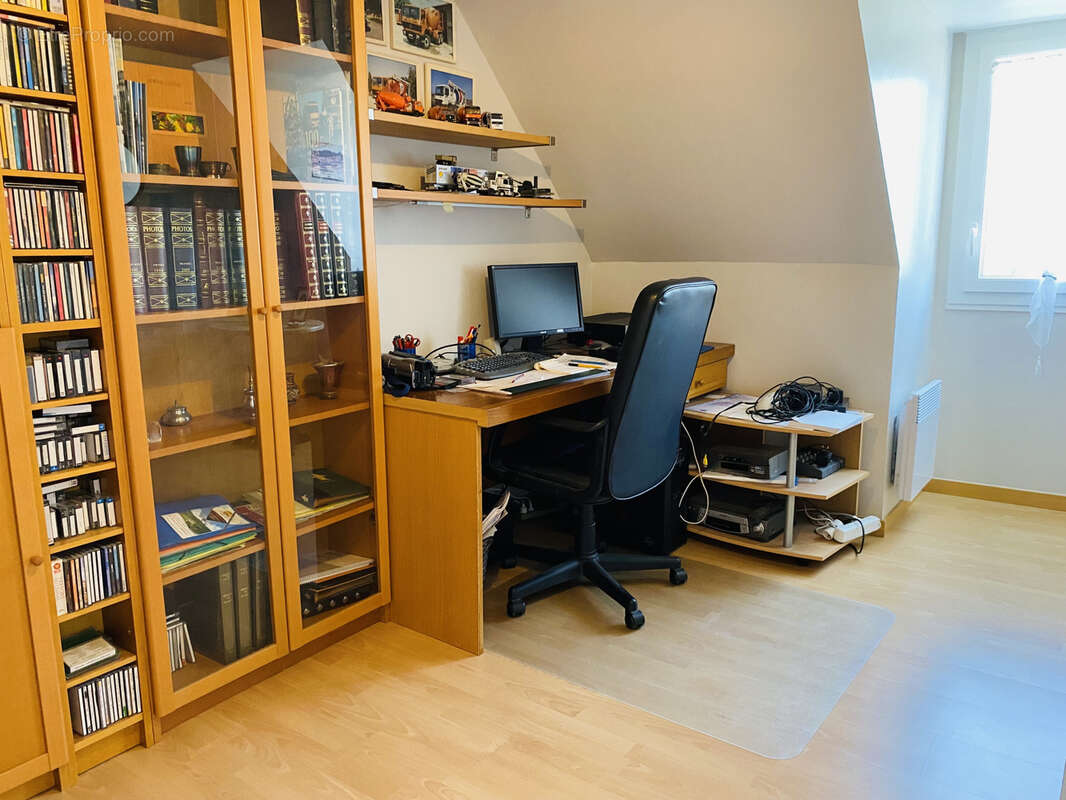 Maison à MONTFORT-L'AMAURY