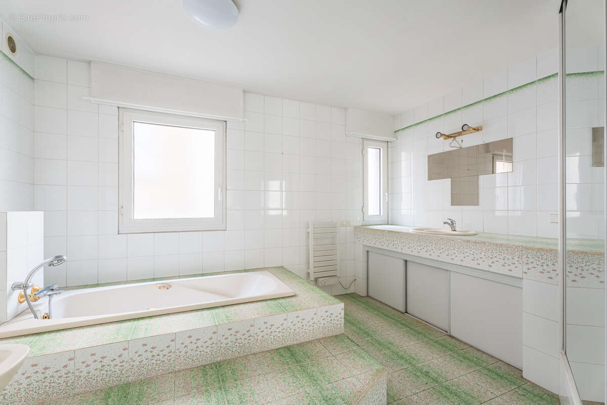 Appartement à AUBAGNE