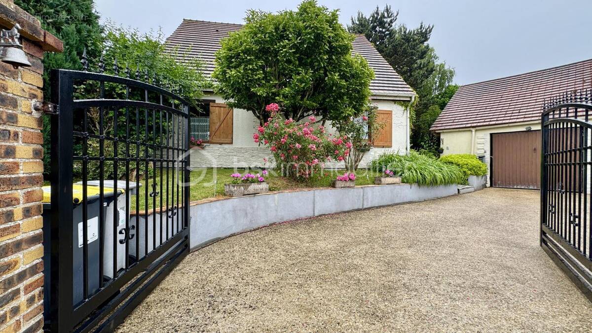 Maison à SAINT-MARD