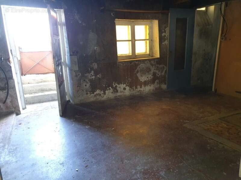 Maison T5 à vendre VITTEL (88) avec petit garage, cave et terrain - photo 14